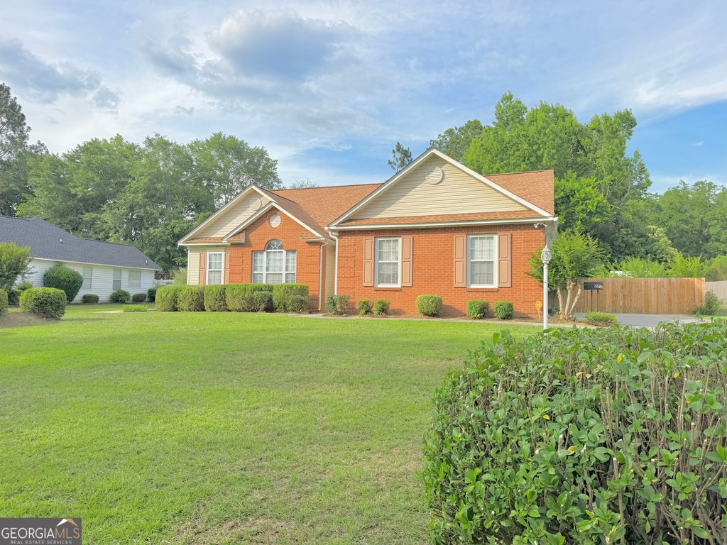 202 Westchester Drive, Dublin, GA 31021