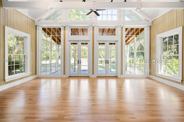 21 Straight Rd, Okatie, SC 29909