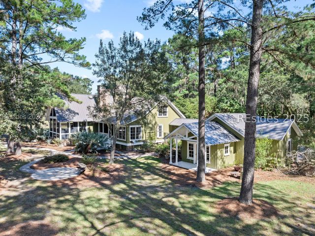 21 Straight Rd, Okatie, SC 29909