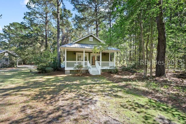 21 Straight Rd, Okatie, SC 29909