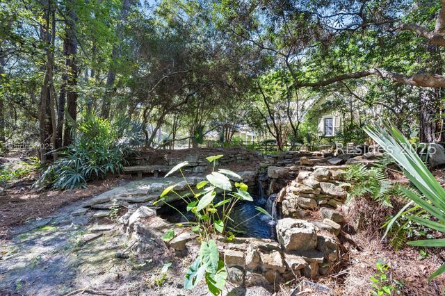 21 Straight Rd, Okatie, SC 29909