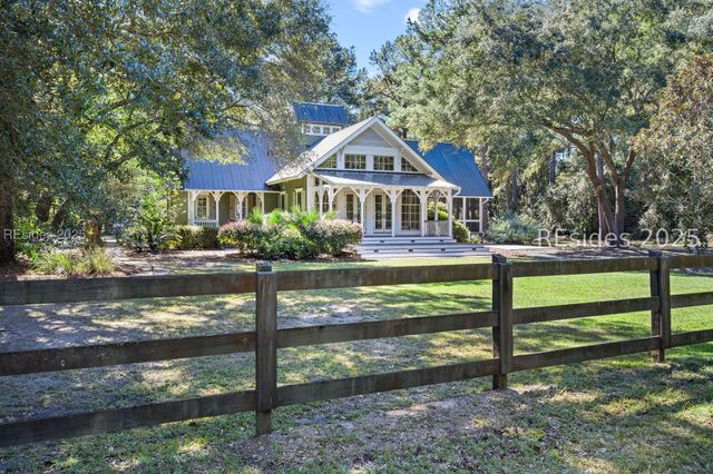 21 Straight Rd, Okatie, SC 29909