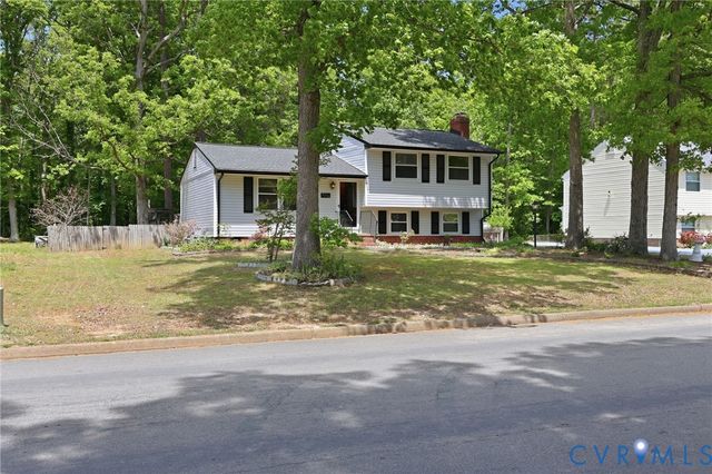 2318 Edenbrook Dr, Henrico, VA 23228