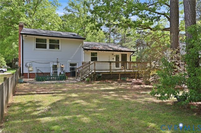 2318 Edenbrook Dr, Henrico, VA 23228