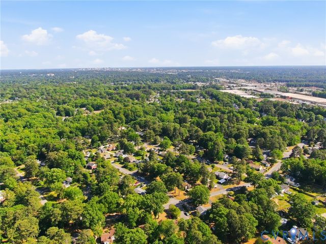 2318 Edenbrook Dr, Henrico, VA 23228