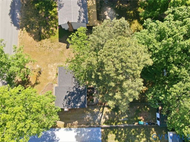 2318 Edenbrook Dr, Henrico, VA 23228