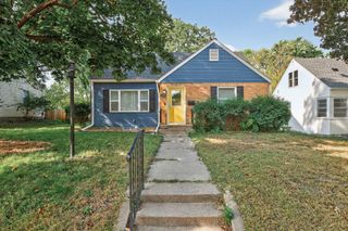 3425 Zenith Avenue N, Robbinsdale, MN 55422