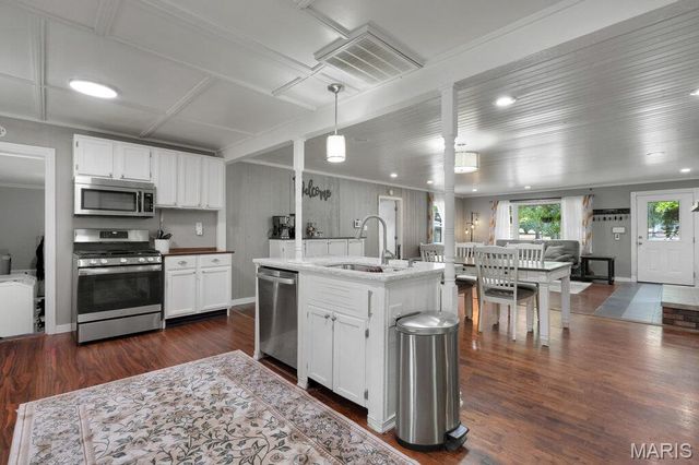401 N Carter Street, Desloge, MO 63601