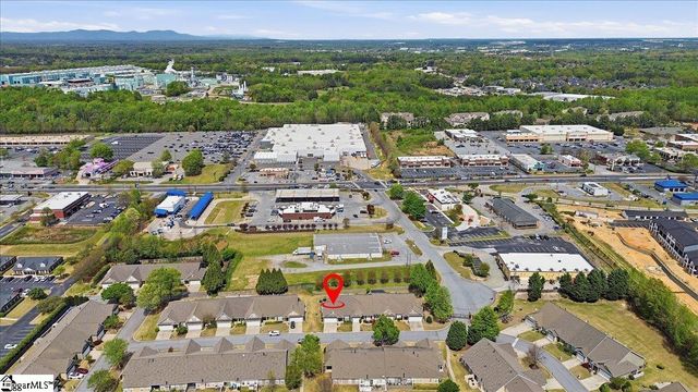 211 Louisville Drive, Greenville, SC 29607