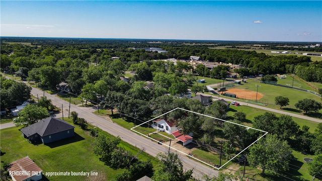 403 N Banks Street, Caldwell, TX 77836