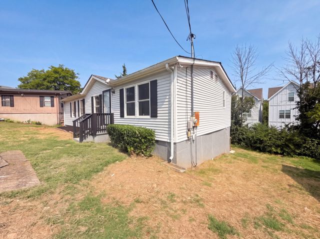 2648 Pine Ridge Dr, Nashville, TN 37207