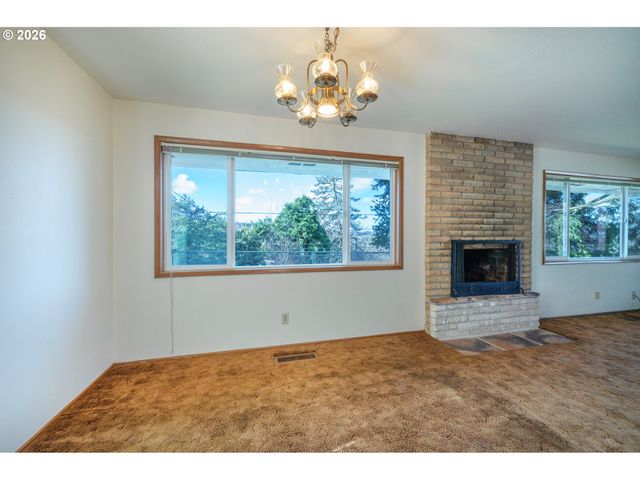 3392 ONYX Pl, Eugene, OR 97405