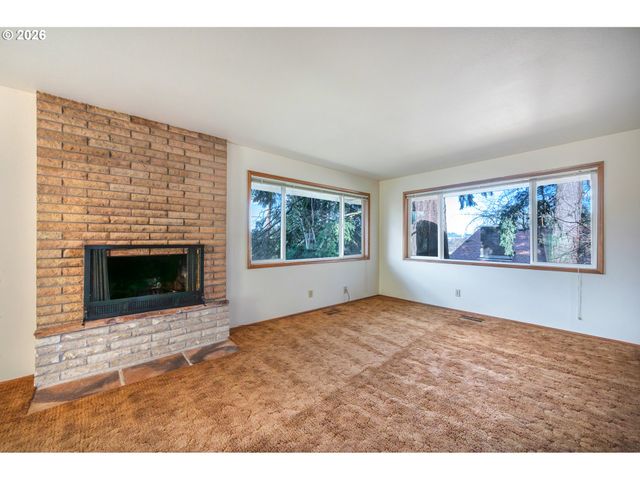 3392 ONYX Pl, Eugene, OR 97405