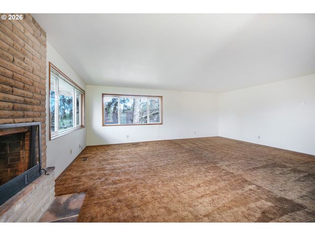 3392 ONYX Pl, Eugene, OR 97405