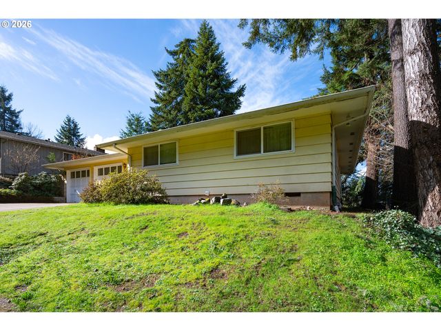 3392 ONYX Pl, Eugene, OR 97405