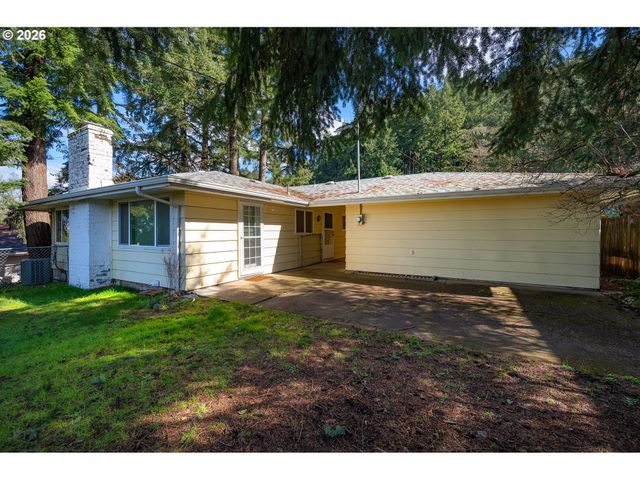 3392 ONYX Pl, Eugene, OR 97405