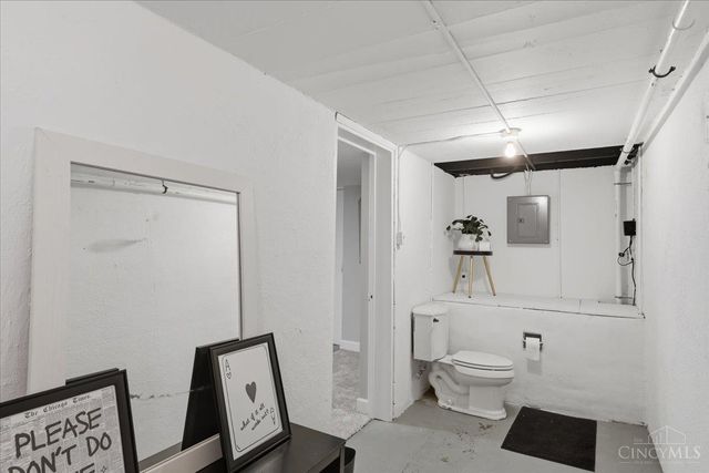 5961 Lawrence Road, Green Twp, OH 45248