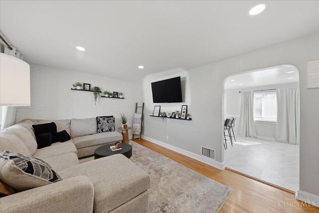 5961 Lawrence Road, Green Twp, OH 45248