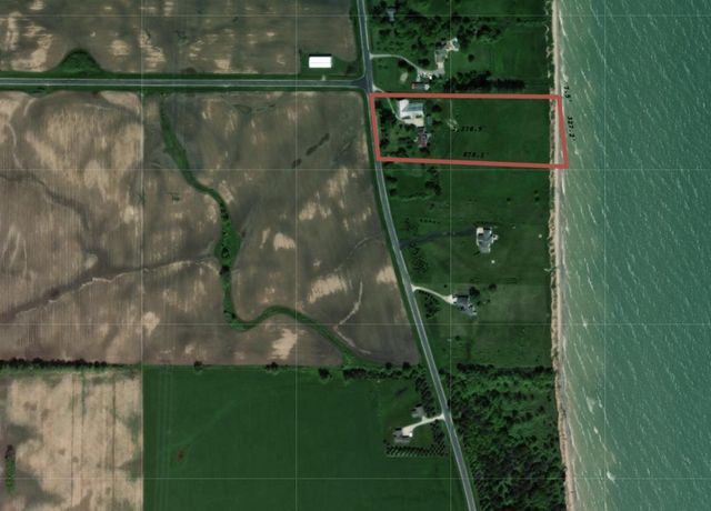 17707 LAKESHORE ROAD, Two Rivers, WI 54241