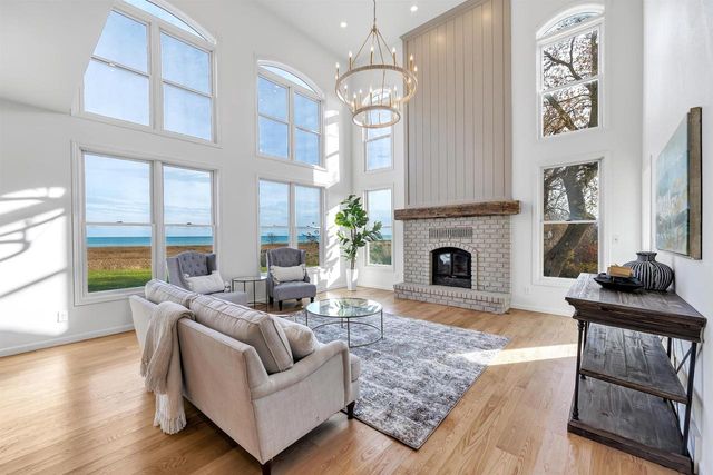 17707 LAKESHORE ROAD, Two Rivers, WI 54241