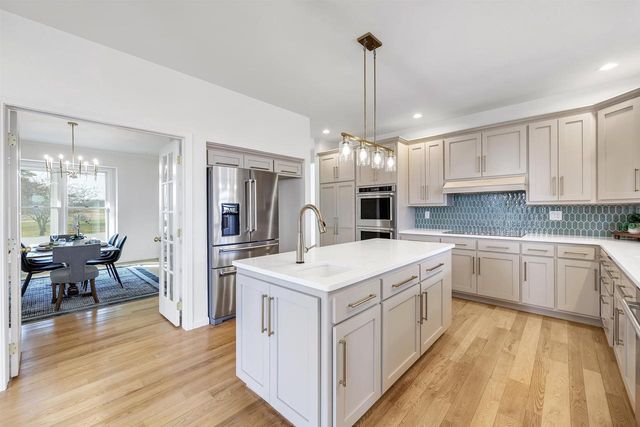 17707 LAKESHORE ROAD, Two Rivers, WI 54241