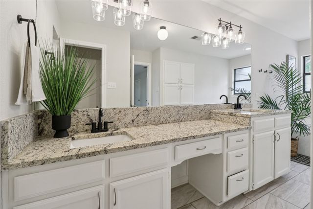 1428 Hampton Road, Grapevine, TX 76051