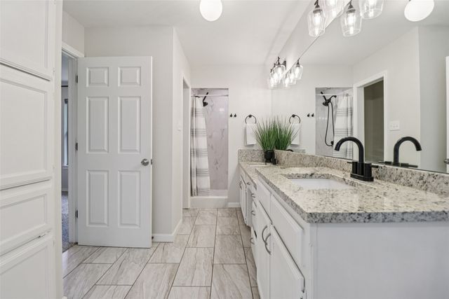 1428 Hampton Road, Grapevine, TX 76051