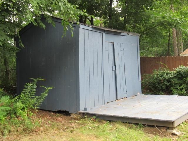 16 Fox Cross Lane, Northwood, NH 03261