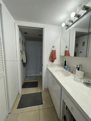 1901 Brickell Ave B2207, Miami, FL 33129