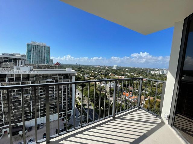 1901 Brickell Ave B2207, Miami, FL 33129