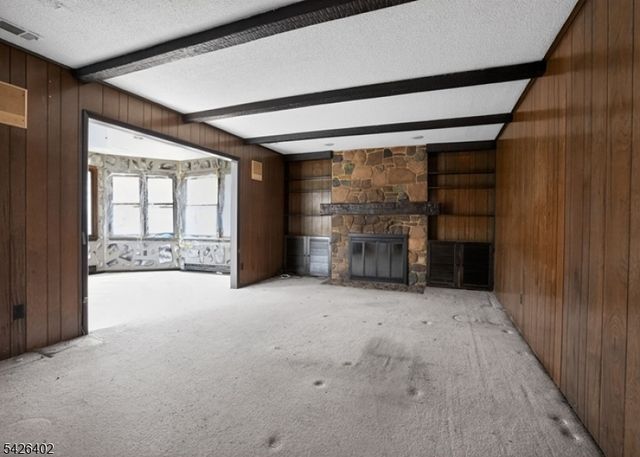 14 Woodland Rd, Franklin Twp., NJ 08867