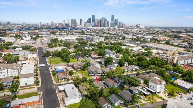1505 Hussion Street, Houston, TX 77003