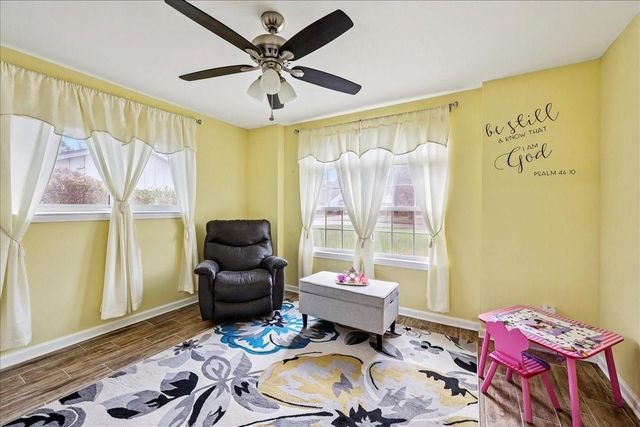 4220 Briarhill Avenue, Orange, TX 77632