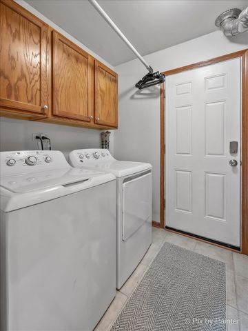 750 S Aldridge Lane, Round Lake, IL 60073