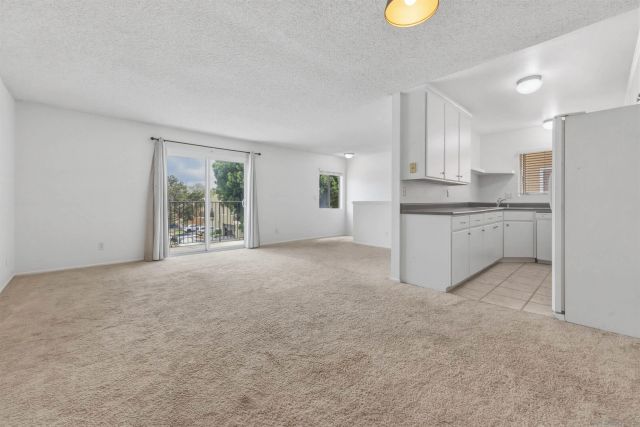 10406 Caminito Rimini, San Diego, CA 92129