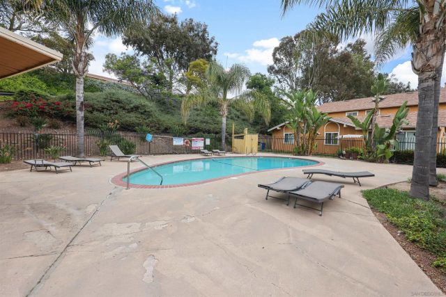 10406 Caminito Rimini, San Diego, CA 92129