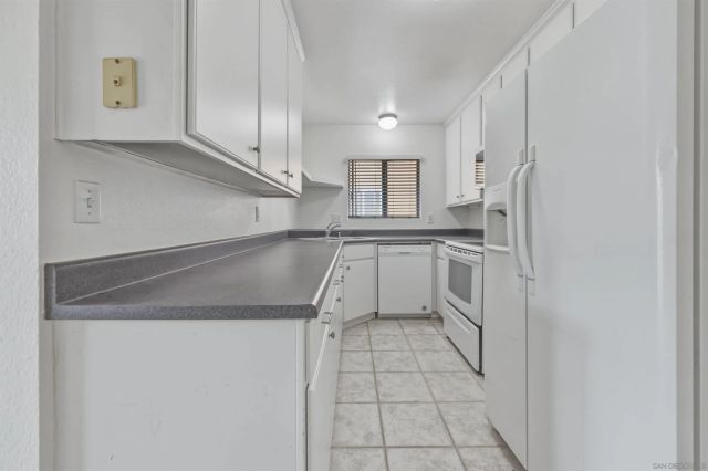 10406 Caminito Rimini, San Diego, CA 92129