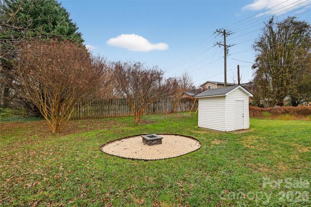 5 S 1st Street, Belmont, NC 28012