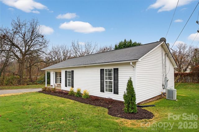 5 S 1st Street, Belmont, NC 28012