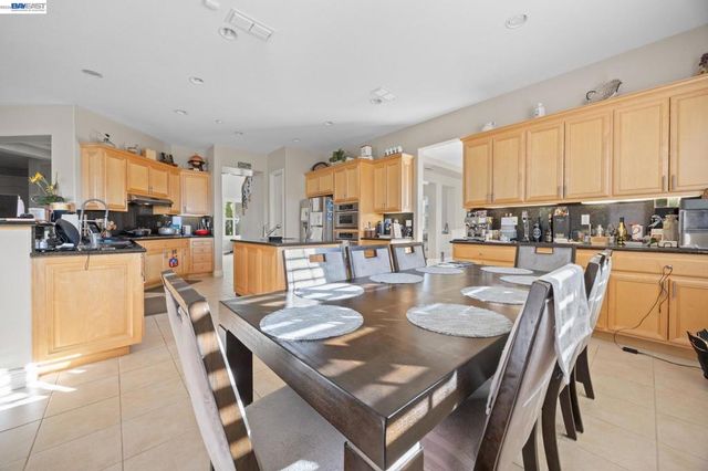 1021 Pacific Grove Ct, Brentwood, CA 94513