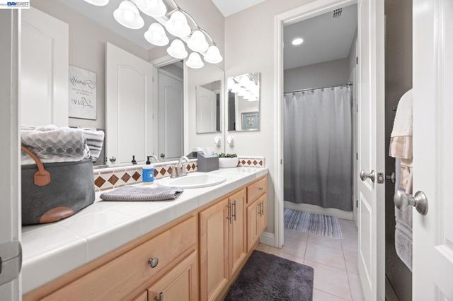 1021 Pacific Grove Ct, Brentwood, CA 94513