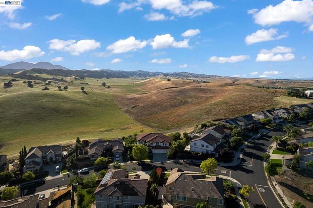 1021 Pacific Grove Ct, Brentwood, CA 94513