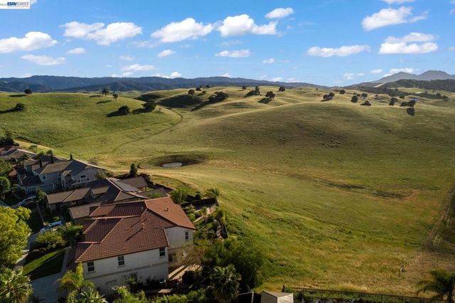 1021 Pacific Grove Ct, Brentwood, CA 94513