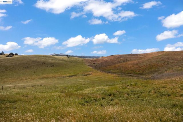 1021 Pacific Grove Ct, Brentwood, CA 94513