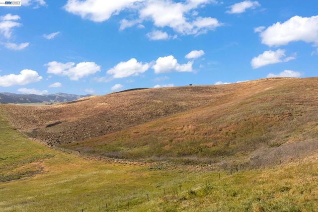 1021 Pacific Grove Ct, Brentwood, CA 94513