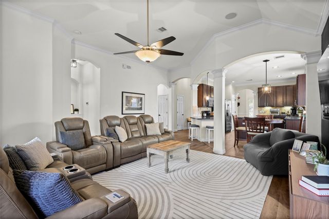 18702 Dovewood Springs Lane, Tomball, TX 77375