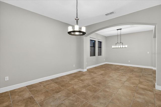 1389 HERITAGE LANDINGS DRIVE, Lakeland, FL 33805