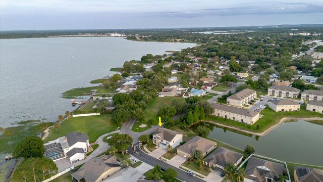 1389 HERITAGE LANDINGS DRIVE, Lakeland, FL 33805
