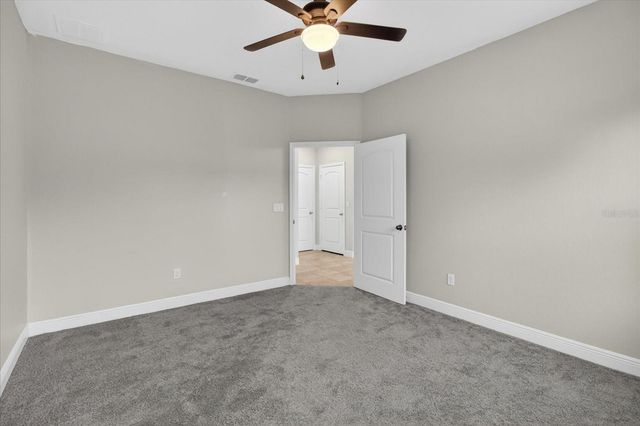 1389 HERITAGE LANDINGS DRIVE, Lakeland, FL 33805