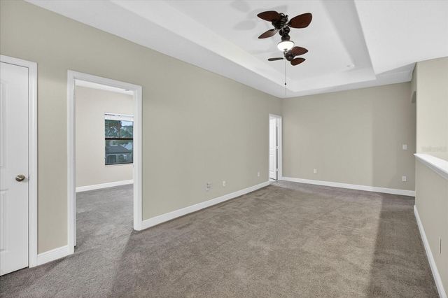1389 HERITAGE LANDINGS DRIVE, Lakeland, FL 33805
